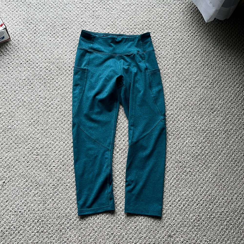 Tech gear workout leggings